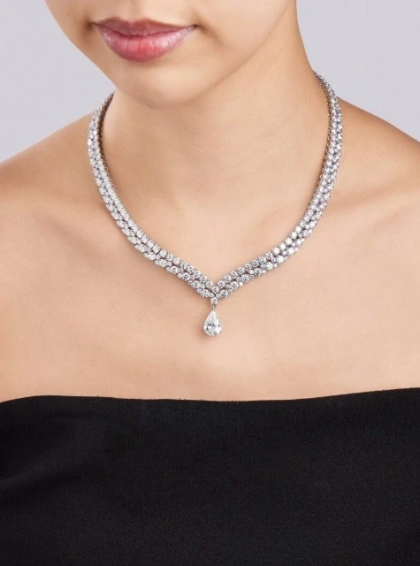 No name DIAMOND 33.84 CT NECKLACE NN33.84 2