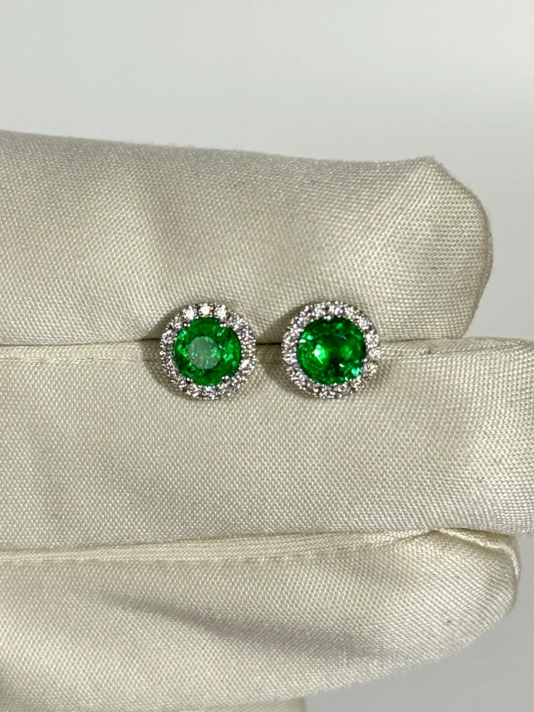 DeRosa EMERALD EARRINGS 1.58 CT VIVID GREEN E141571 4