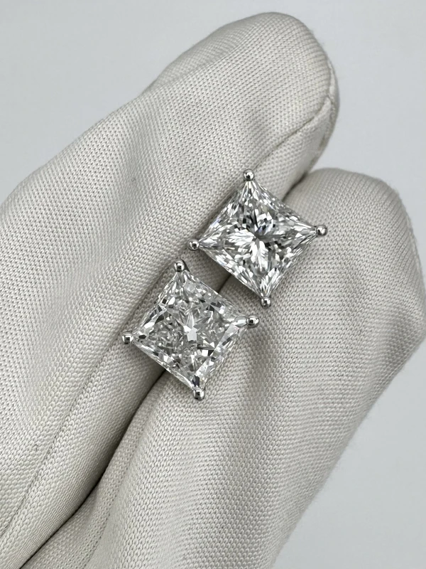 Earrings without a brand SQUARE MODIFIED BRILLIANT 3.01-3.02 CT F/VS1 EARRINGS (GIA) nn3.01-3.02 F/VS1 3