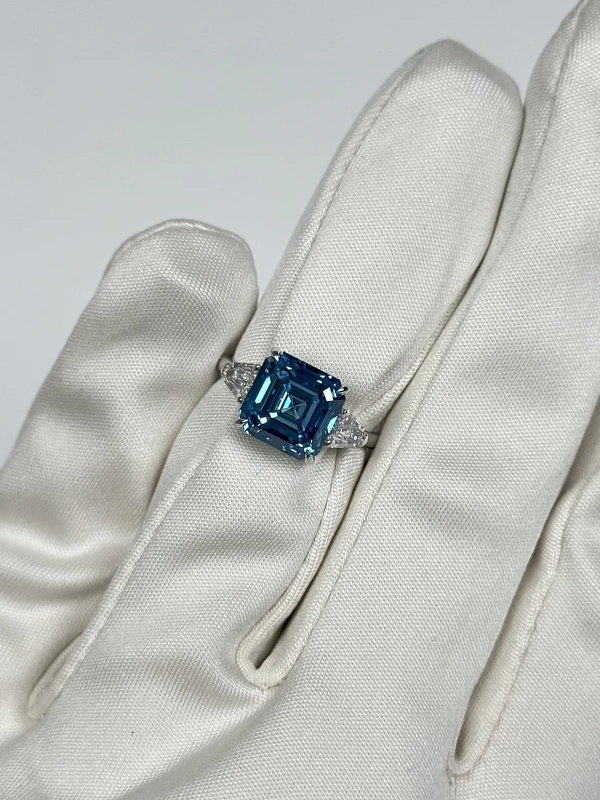No name NN5.00FVB DIAMOND 5.00 CT FANCY VIVID BLUE*/VS2 RING (GIA) NN5.00FVB 6