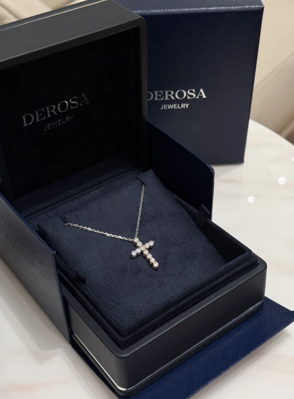 DeRosa DIAMOND CROSS 1.05 CT FINE WHITE/VS C132360 2