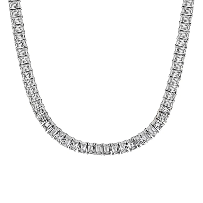 EMERALD DIAMOND 29.87 CT NECKLACE