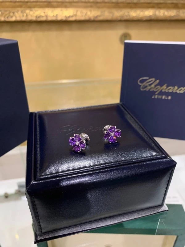 Chopard FOR YOU, AMETHYST AND DIAMONDS EARSTUDS 839371 6