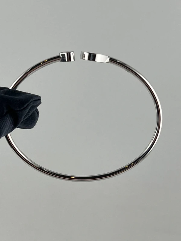 Chopard HAPPY HEARTS BRACELET, ONYX, WHITE GOLD 857482 5