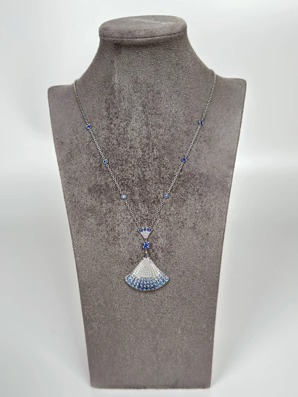 Bvlgari DIVAS DREAM NECKLACE 358113 4