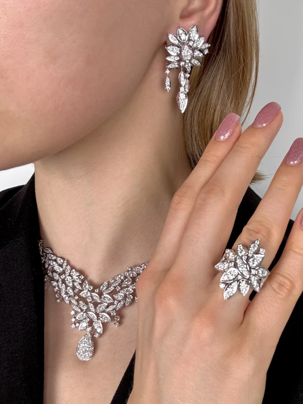 H.stern FLORAL TOP, DIAMOND 20.74 CT SET H20.74 2