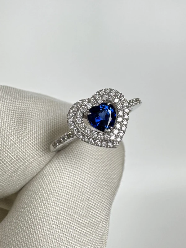 Mercury HEART SAPPHIRE 0.42 CT RING MR18850WS 5