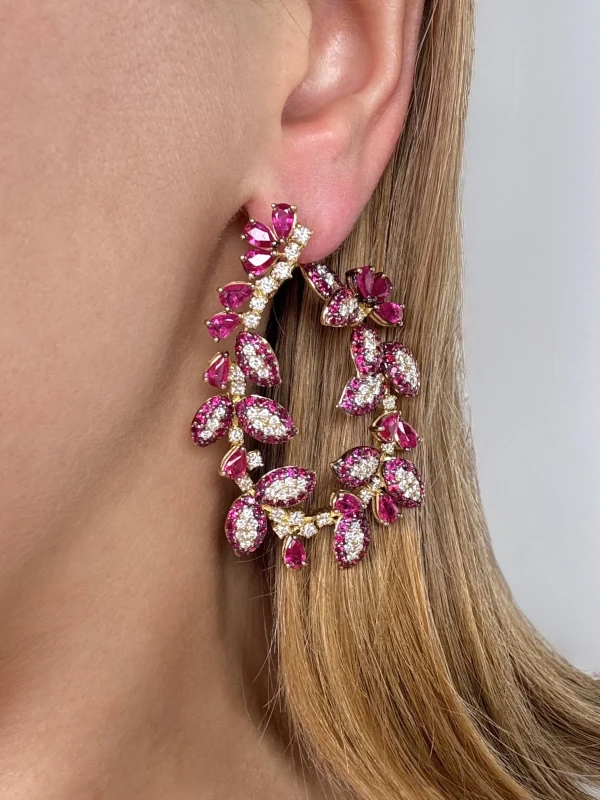 Earrings without a brand СЕРЬГИ С РУБИНАМИ И БРИЛЛИАНТАМИ, YELLOW GOLD leaves with rubies 2