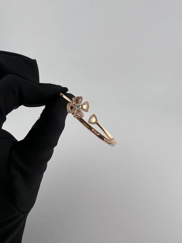 Bvlgari FIOREVER BRACELET, ROSE GOLD (SIZE S) 356263 3