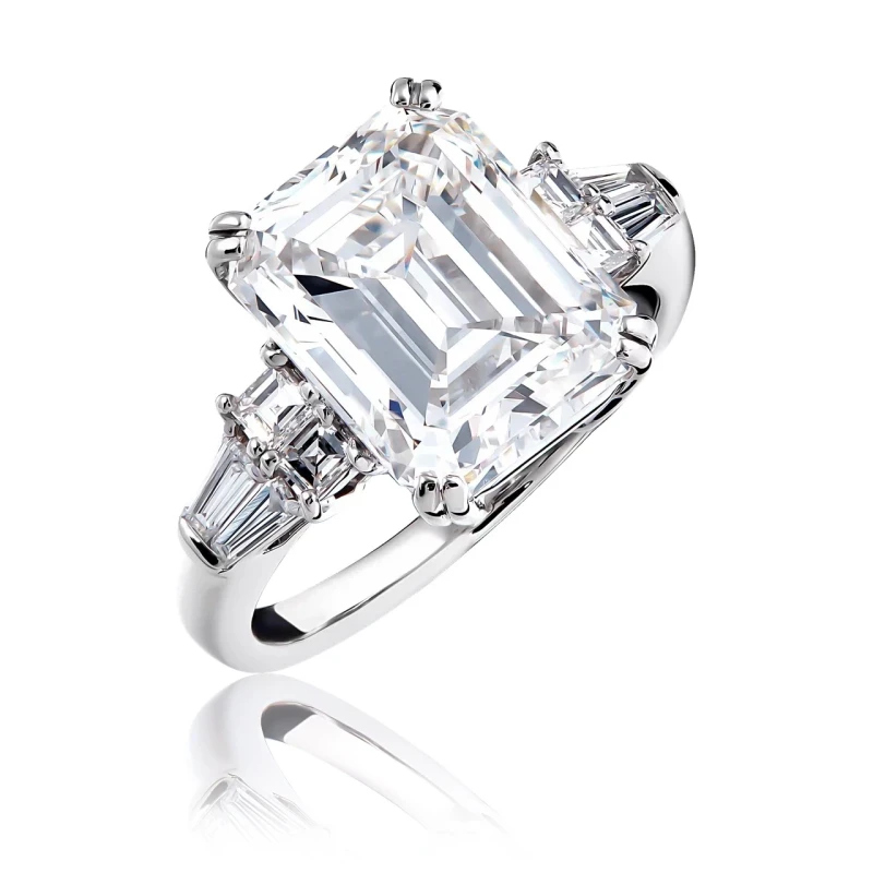 DIAMOND 5.00 CT RING (SIZE 51)
