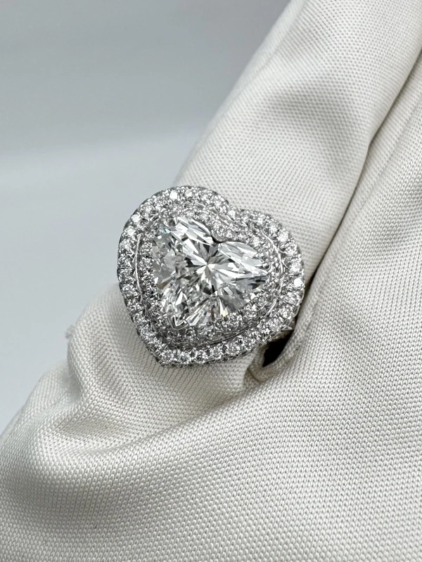 Earrings without a brand HEART DIAMOND 3.03 CT G/VS2 RING (GIA) NN3.03g/vs2 5