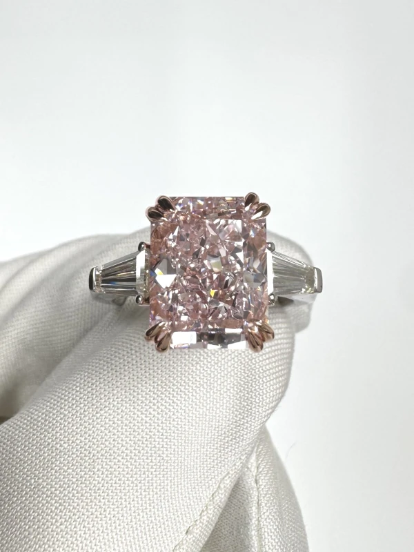 Earrings without a brand DIAMOND 5.01 FANCY LIGHT PINK/SI1 RING (SIZE 52) NN5.01CT FLP/SI1 (GIA) 2