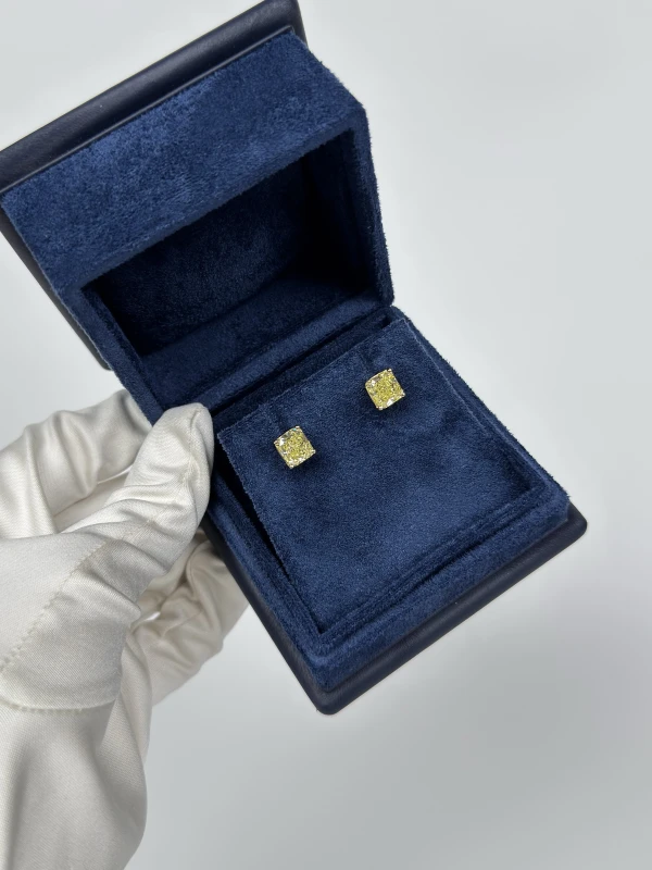 СЕРЬГИ NO NAME DIAMOND STUDS 2.58 - 2.73 CT FANCY INTENSE YELLOW/VVS2 (GIA) NN2.58-2.73 6