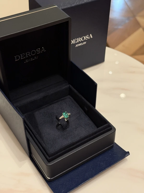 DeRosa OCTAGON EMERALD RING 1.58 CT R4202042B 3