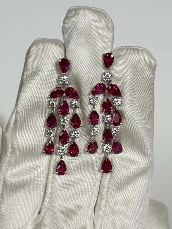 RalfDiamonds RUBY 7.65 CT & DIAMOND 1.63 CT EARRINGS RD765163 3