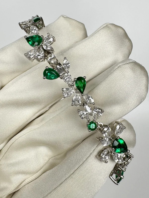 DeRosa PEAR EMERALDS 4.77 CT VIVID GREEN BRACELET (ZAMBIA) B154560 3
