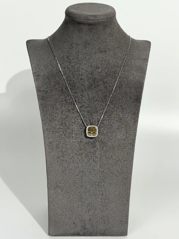 СЕРЬГИ NO NAME CUSHION DIAMOND 10.02 CT FANCY BROWN-YELLOW PENDANT (GIA) NN10.02CTFBY/SI2 3