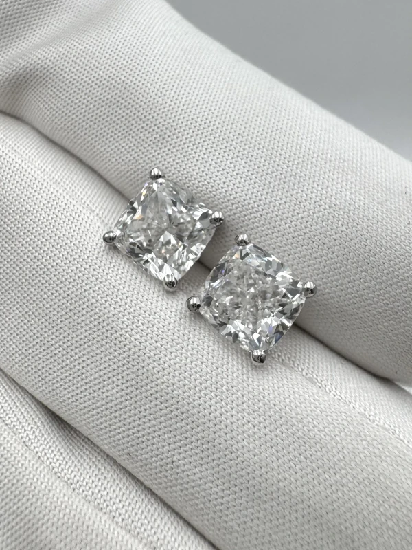 No name CUSHION DIAMOND 2.01-2.01 CT G/VS2 EARRINGS (GIA) NN2.01-2.01CT G/VS2 7