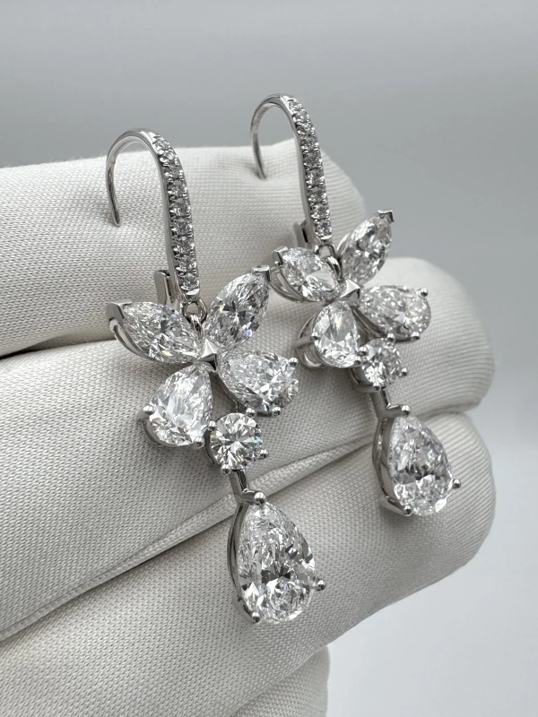 No name DIAMOND BUTTERFLY 8.13 CT D-F/VVS1-VS2 EARRINGS nn8.13ct 4