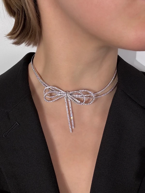Graff Tilda's Bow Diamond Necklace RGN1046 3