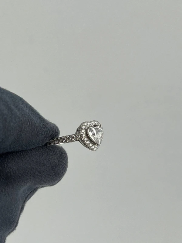 GRAFF КОЛЬЦО С БРИЛЛИАНТОМ 0.76 CT E/VS2 0.76 CT E/VS2 6
