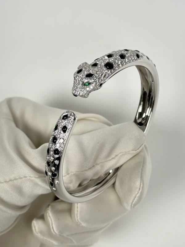 Cartier Bracelet Panthère de Cartier (SIZE 17) N6715617 5