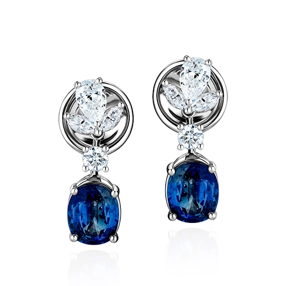 Earrings without a brand С САПФИРАМИ 3.70 CT MODERATE VIOLETISH BLUE-STRONG BLUE/VS-SI1 3.70 CT MODERATE VIOLETISH BLUE-STRONG BLUE/VS-SI1