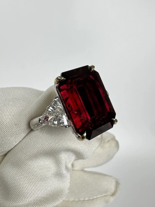 СЕРЬГИ NO NAME MOZAMBIQUE RUBY 16.75 CT VIVID TO DEEP RED RING (No hited) (GRS) NN16.75 4