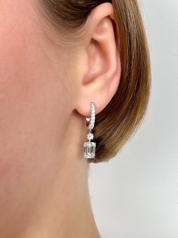 СЕРЬГИ NO NAME EMERALD DIAMOND 2.01-2.17 D-E/VVS2 EARRING (GIA) NN2.01-2.17 D-E/VVS2 2