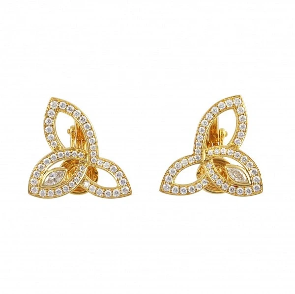 LILY CLUSTER EARRING