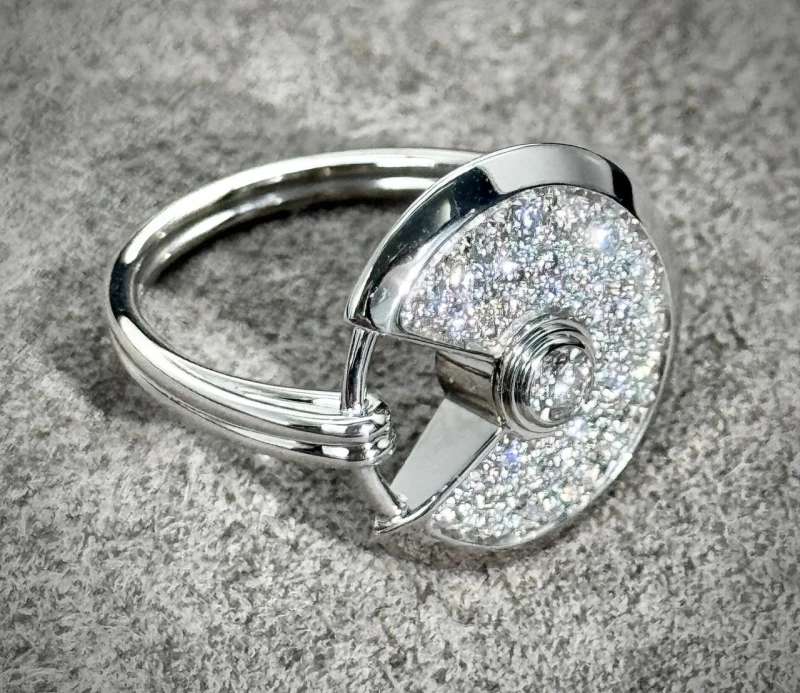 Cartier AMULETTE DE CARTIER RING, DIAMOND PAVE (SIZE 55) CR-241029-55 4