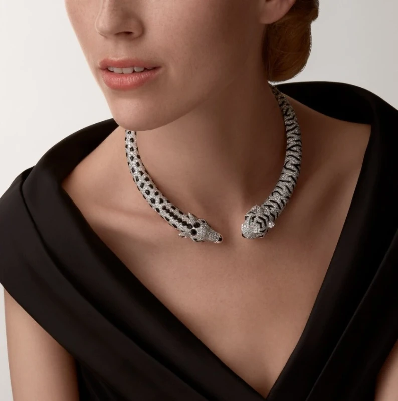 Cartier HIGH JEWELLERY, Indomptables de Cartier Necklace H7000923 2