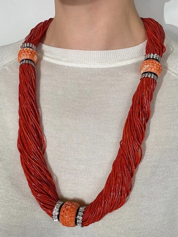 SCAVIA С КОРАЛЛАМИ И БРИЛЛИАНТАМИ Колье SCAVIA 2
