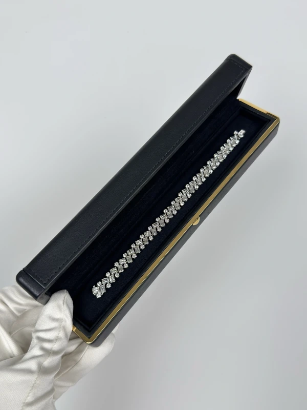 GRAFF White Emerald Cut And Round Diamond Bracelet 16.05 CT RGB583 6