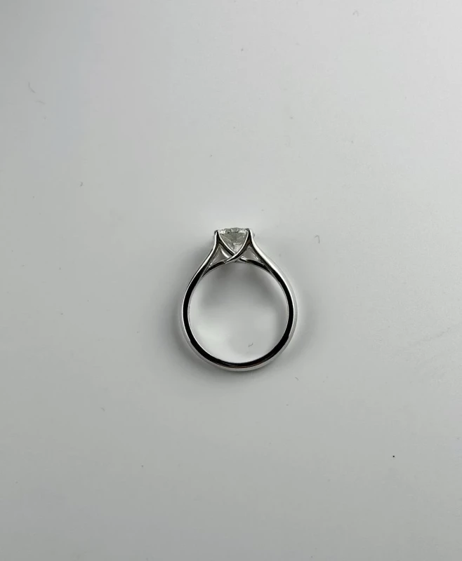 GRAFF WHITE GOLD, SOLITAIRE DIAMOND RING 1.52 CT H/VVS2 GR 1.52 CT H/VVS2 EX/EX/EX 5