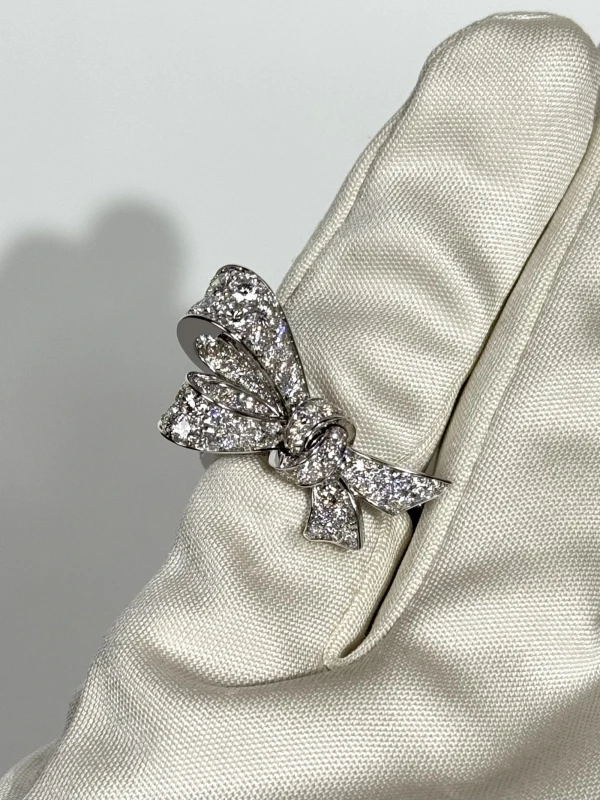 Graff TILDA’S BOW DIAMOND RING (SIZE 52) RGR825 4