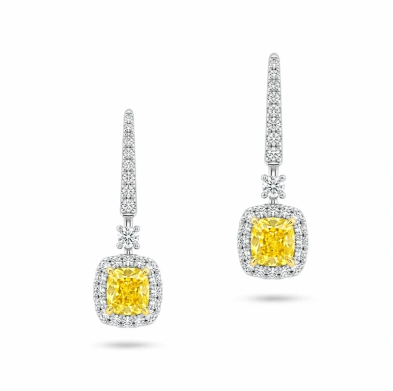 DIAMOND EARRINGS 3.03 CT