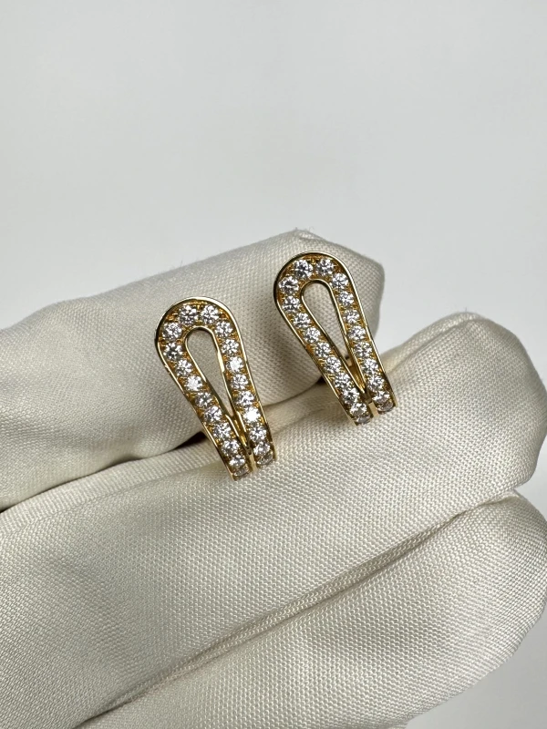 Cartier AGRAFE EARRINGS, PAVED N8515187 7
