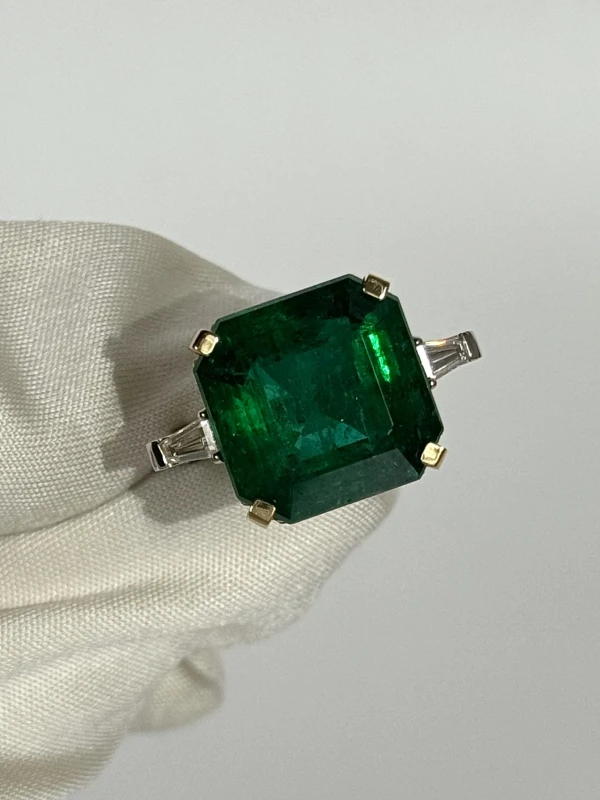 Earrings without a brand EMERALD 15.29 CT VIVID GREEN RING (GRS) NNEmerald15.29CT 5