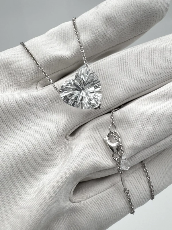 Yana Rhinestone Heart Pendant YPHEART 3