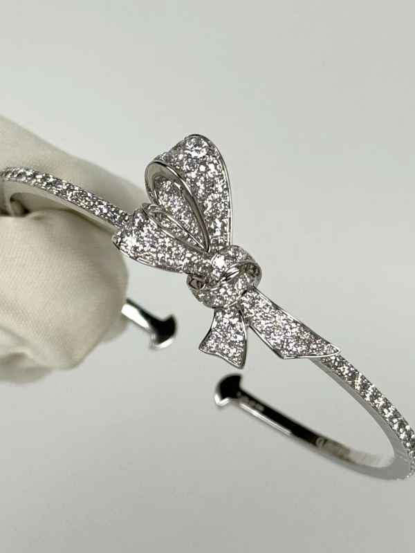 Graff TILDA’S BOW DIAMOND BANGLE BRACELET (SIZE 15.5) RGB551 4