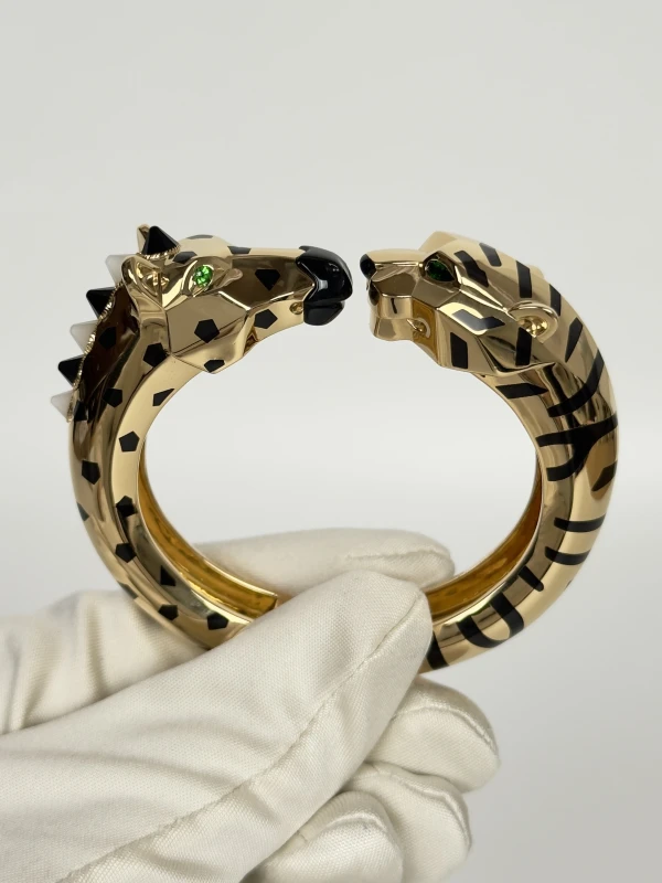 Cartier HIGH JEWELLERY, Indomptables de Cartier Bracelet (SIZE 15) H6038815 2