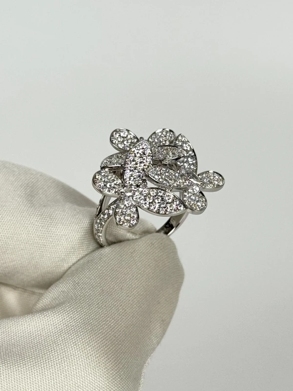 GRAFF Triple Pavé Butterfly Diamond Small Ring (SIZE 53) RGR374 4