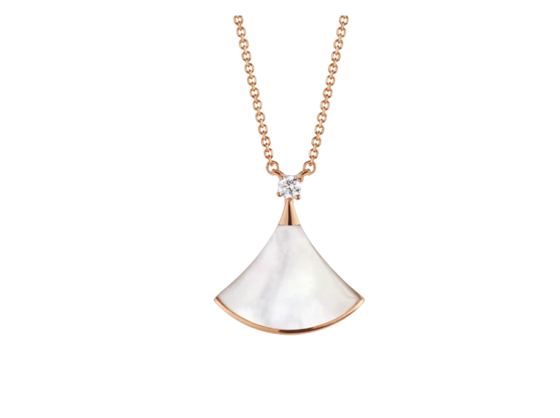 Divas’ Dream Collie Pendant