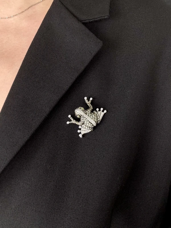 Schreiner BROOCH DIAMOND FROG GIOB006402 5