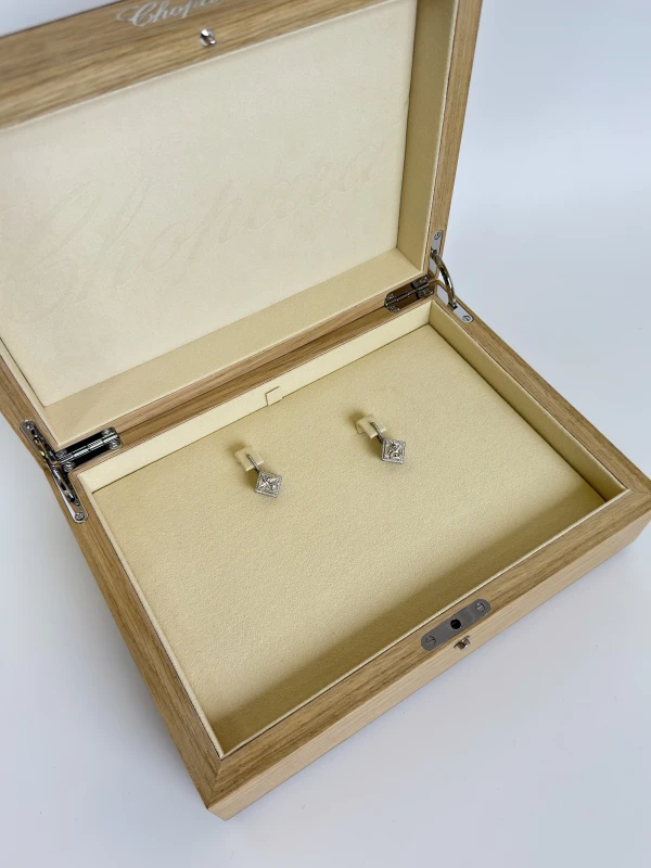 Chopard СЕРЬГИ С БРИЛЛИАНТАМИ 6.01 СТ I/VS1 - 6.02 CT J/VS1 830305-1001 7