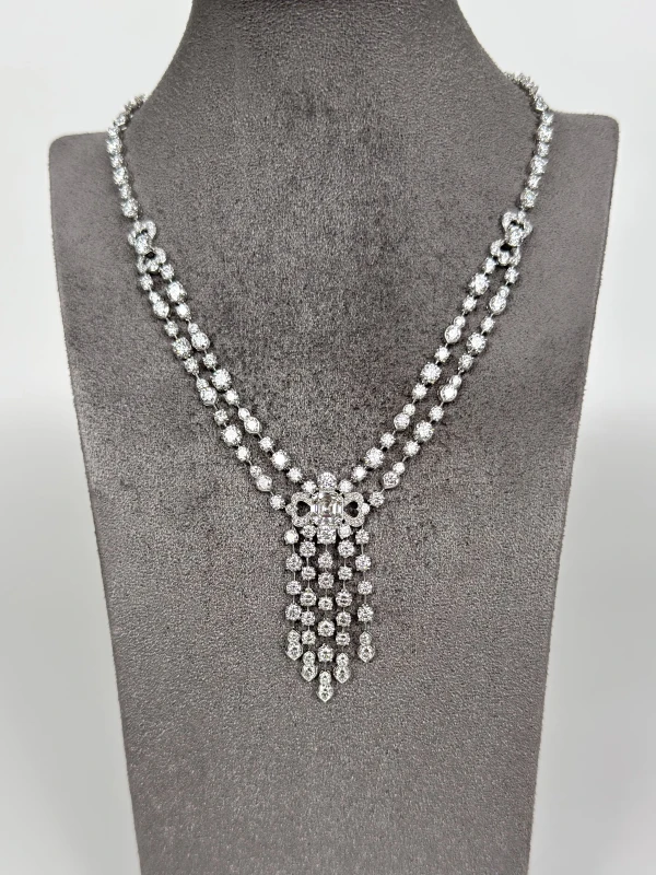 Graff Diamond 34.00 ct Necklace RGN34 4