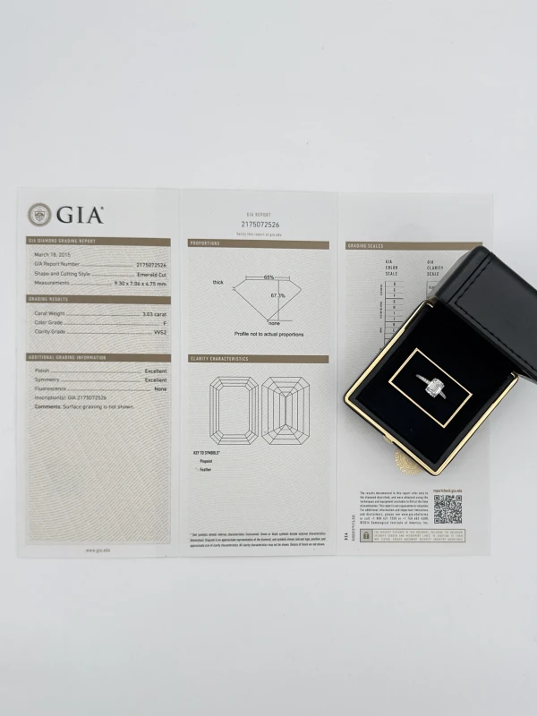 GRAFF EMERALD CUT DIAMOND 3.03 CT F/VVS2 RING (GIA) GR3.03F 5