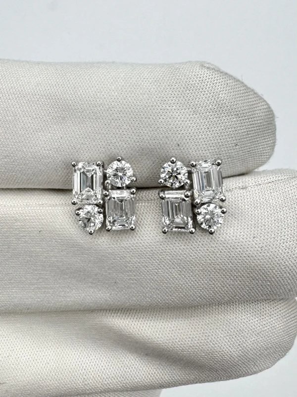 GRAFF Emerald Cut and Round Diamond Earrings RGE1832 3