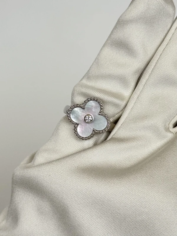 Van Cleef & Arpels VAN CLEEF & ARPELS VINTAGE ALHAMBRA RING (SIZE 54) VCARF48954 3